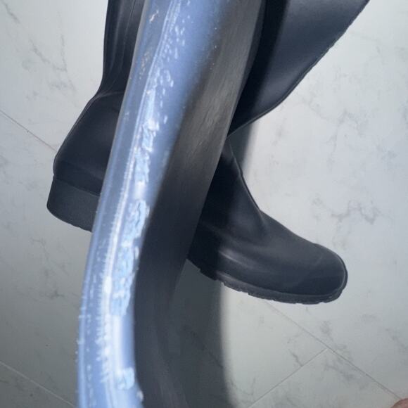 Hunter Women's Original Tall Rain Boot - Navy, Size 9 - Picture 7 of 9